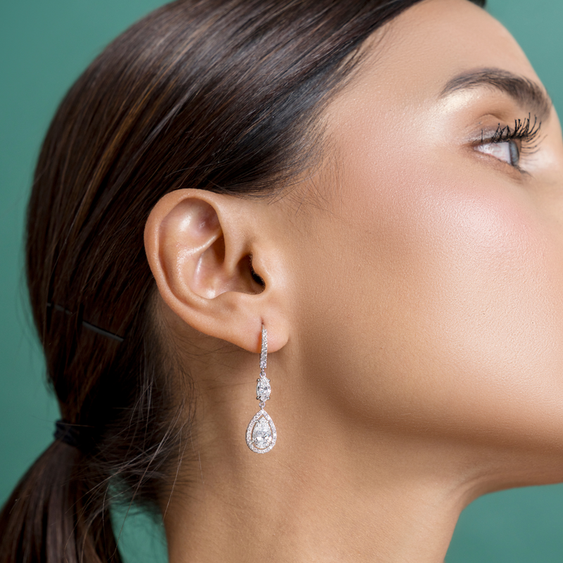The Pure Elegance | white-gold earrings with EF color and VVS-VS clarity diamonds