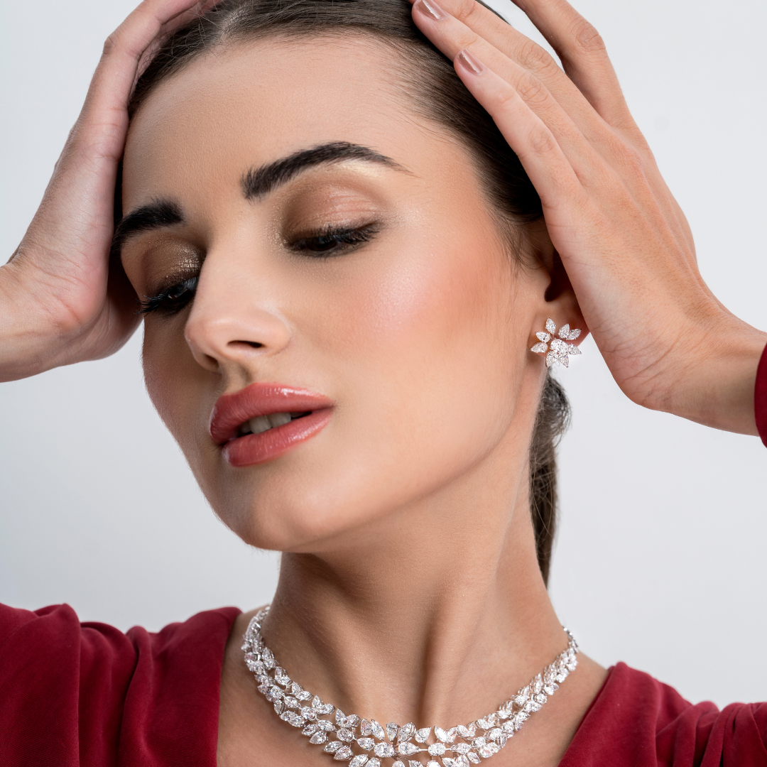 The Flawless Crystal Heirloom | white-gold earring with EF color and VVS-VS clarity diamonds