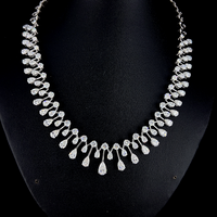 The Stellar Radiance | white-gold necklace with EFG color and VVS-VS clarity diamonds