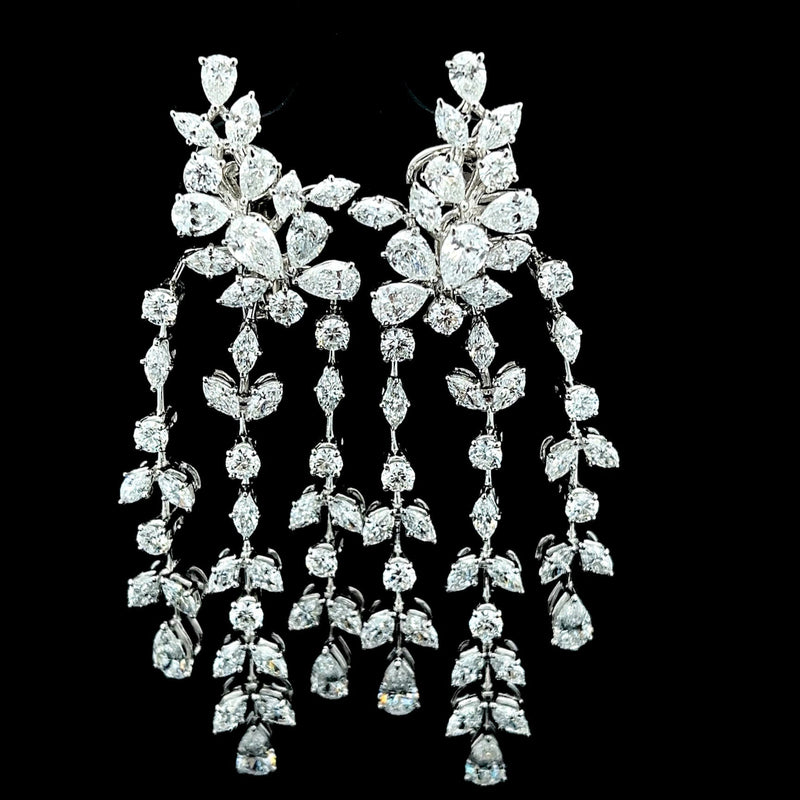The Twilight Royale | white-gold earrings with EF color and VVS-VS clarity diamonds