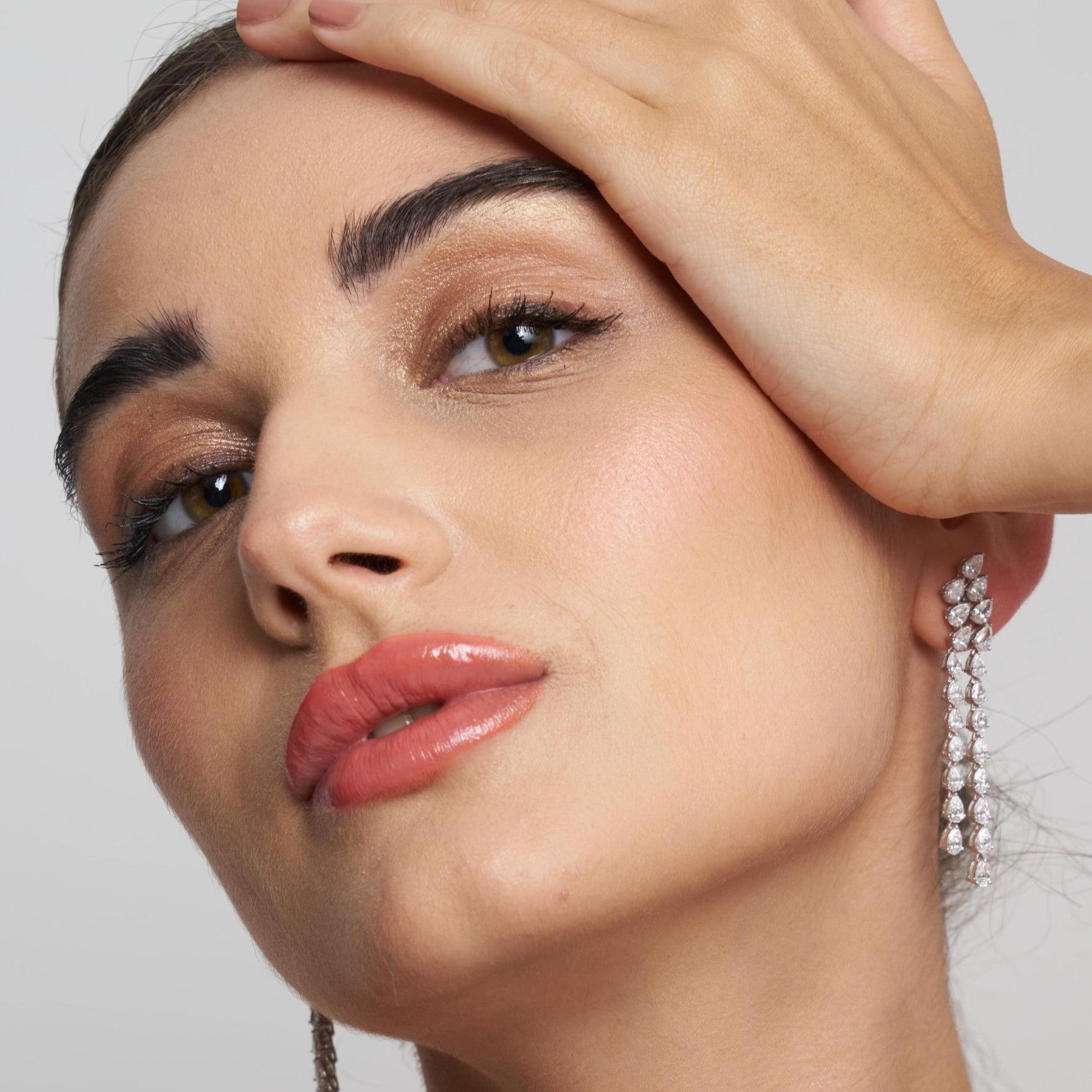 The Lunar Chandelier | white-gold earrings with EF color and VVS-VS clarity diamonds