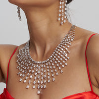 The Platinum Monsoon | white-gold necklace with EF color and VVS-VS clarity diamonds