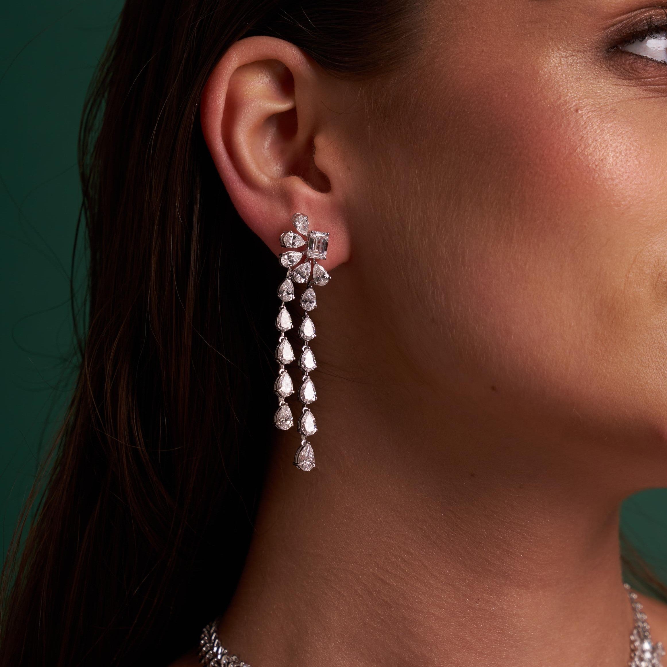 The Diamond Embrace Couture | white-gold earrings with EF color and VVS-VS clarity diamonds
