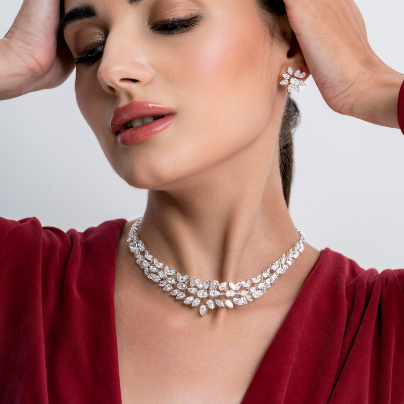 The Royal Sweetness | white-gold necklace with EF color and VVS-VS clarity diamonds